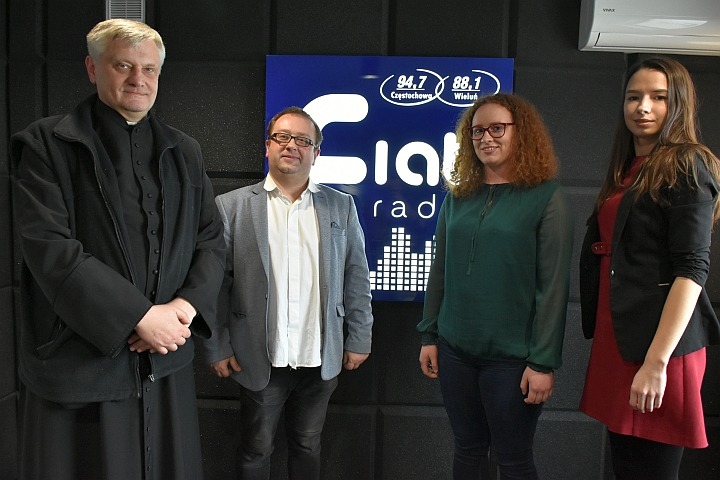 ks. Marek Cisowski, Artur Backiel, Patrycja Supeł, Aleksandra Bajkowska/fot. Zbyszek Derda Radio Fiat
