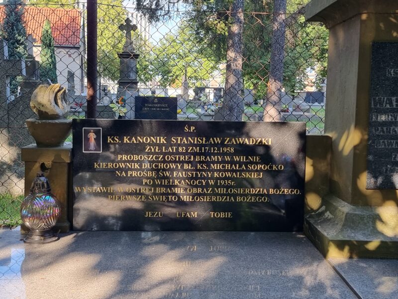 grób ks. Stanisława Zawadzkiego